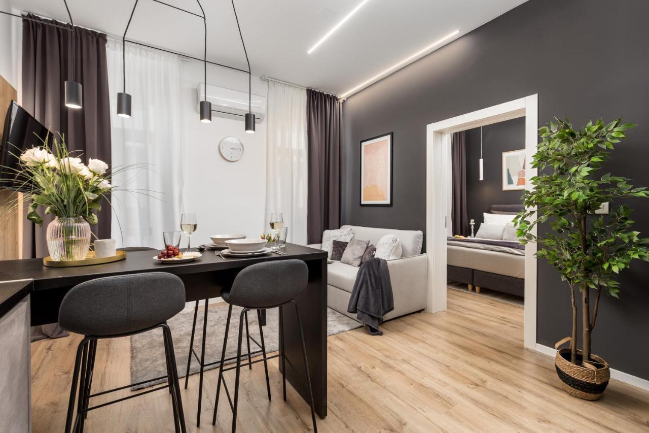 Saint Vitus Apartments With Balcony Fiume Kültér fotó