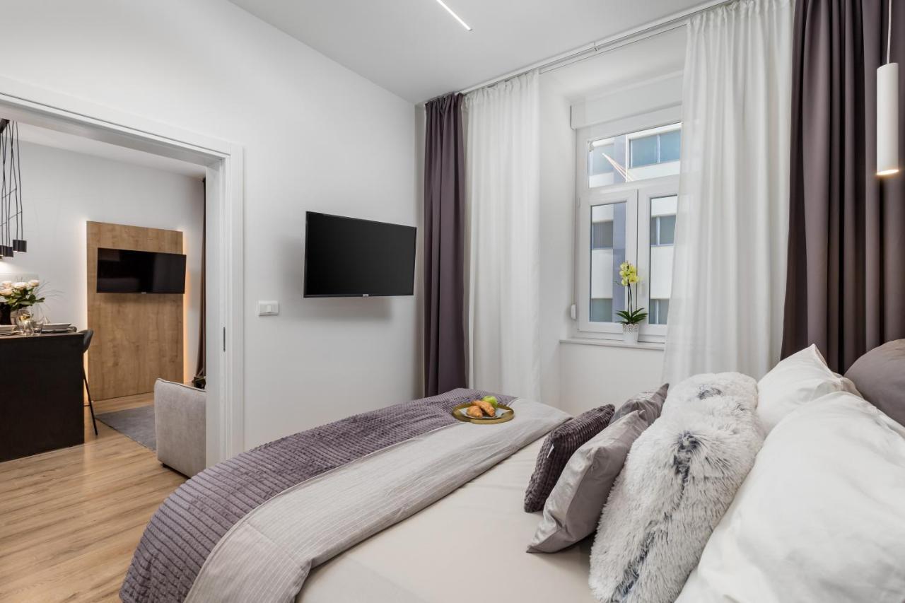 Saint Vitus Apartments With Balcony Fiume Kültér fotó